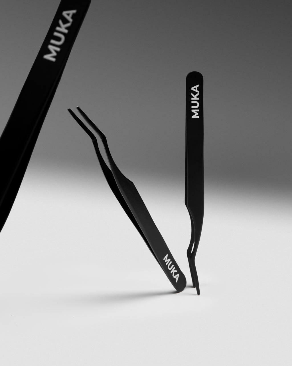 MUKA Precision Lash Tweezer